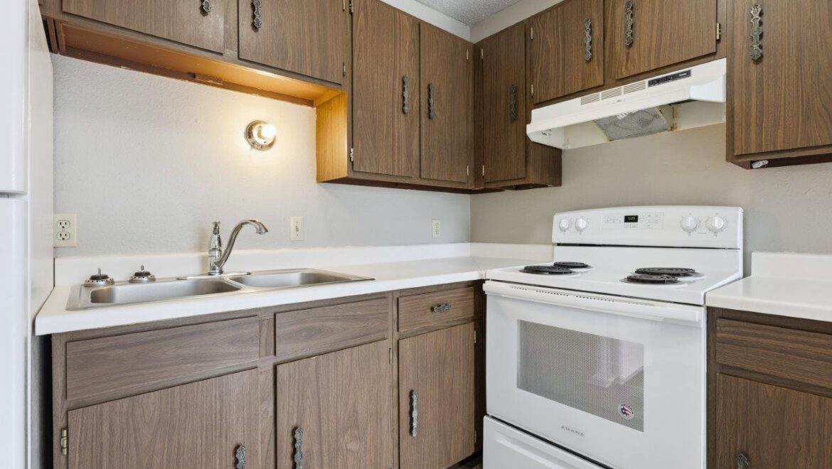 Brooks Manor Apartments in Brookings, SD - Kitchen View 2