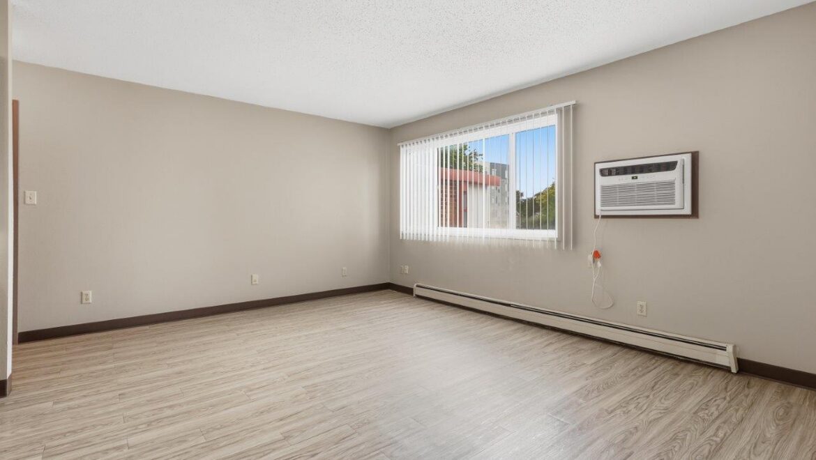 Brooks Manor Apartments in Brookings, SD - Living Room View 2
