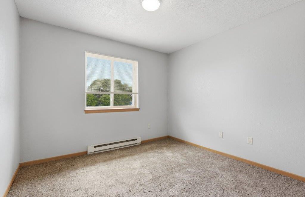 Campus View Apartments in Brookings, SD - (2 Bed)-07