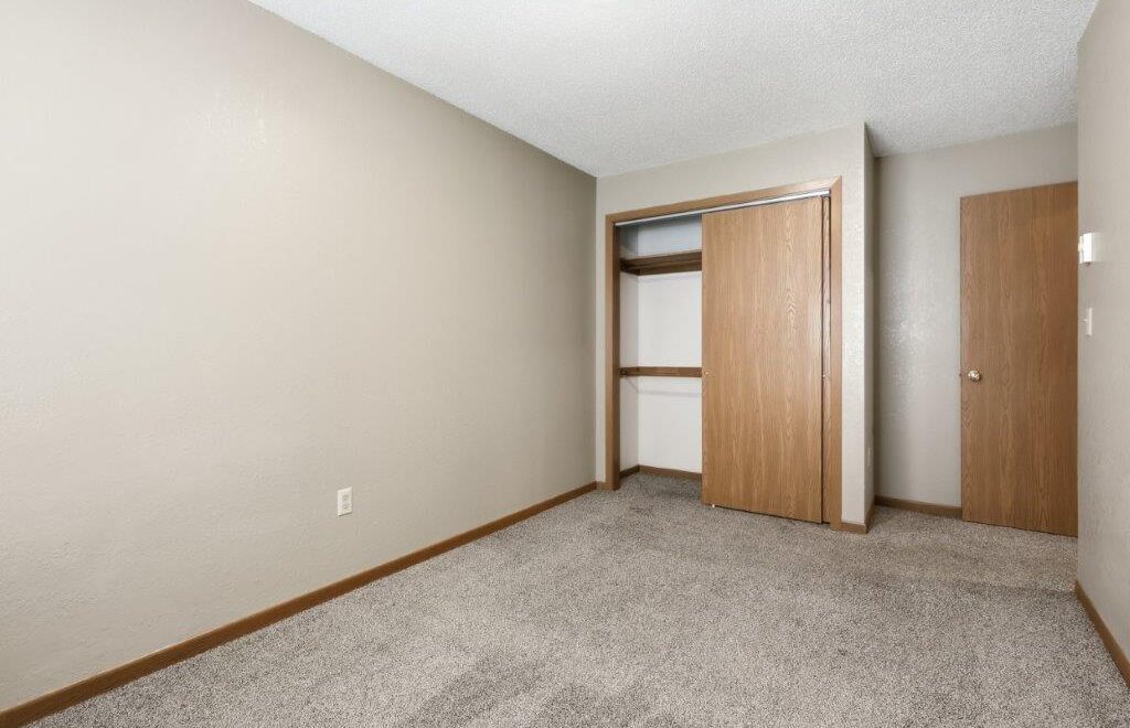Campus View Apartments in Brookings, SD - (4 Bed)-14