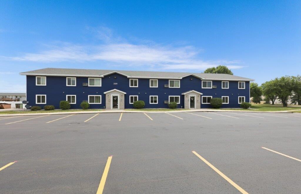 Campus View Apartments in Brookings, SD - Exterior 06 (2026)