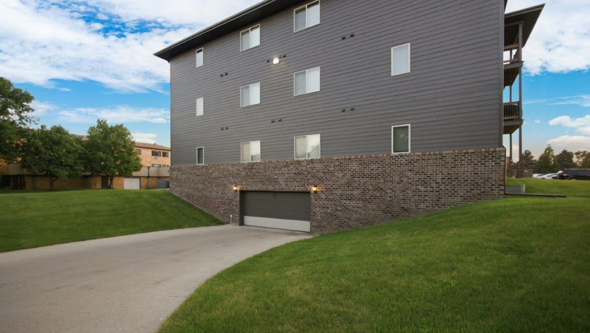 Mills Ridge in Brookings, SD - Exterior 5