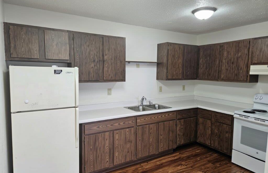 applecrest apartments in bigstone, sd - kitchen (edit)