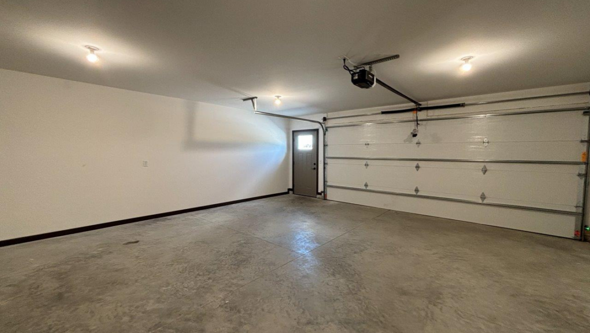 WestSide Apartments #2 Garage