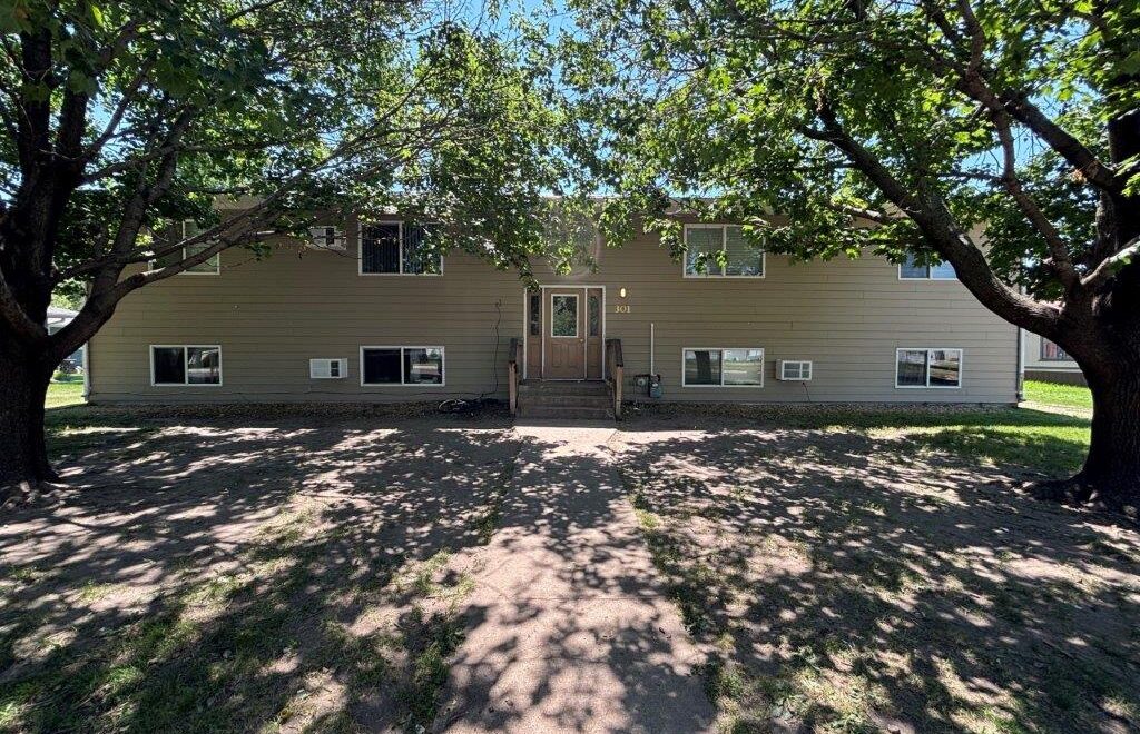 The Homestead in Flandreau, SD - Exterior 1