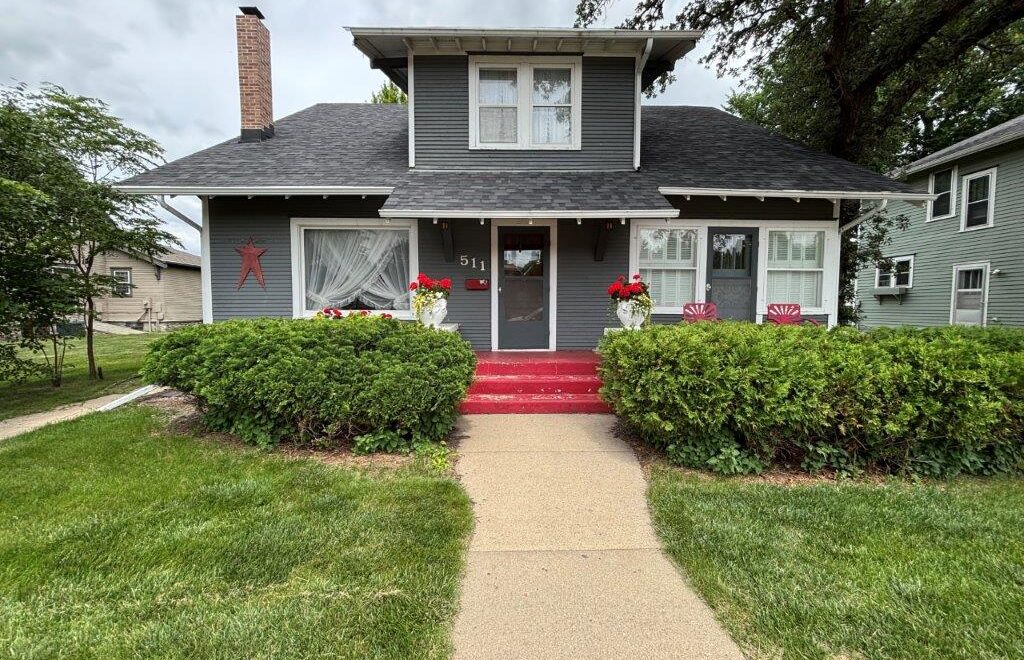 511 5th Street South in Brookings, SD - Featured Image